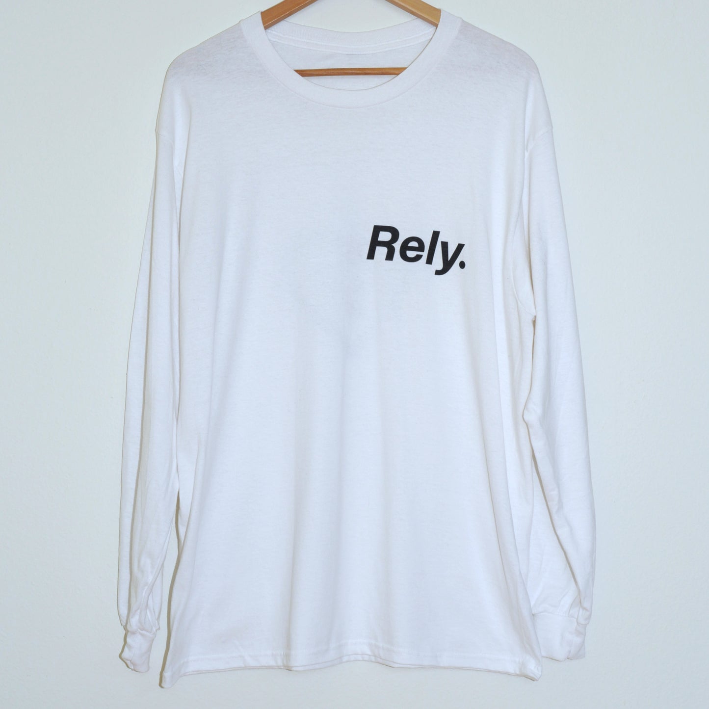 logo long sleeve tee